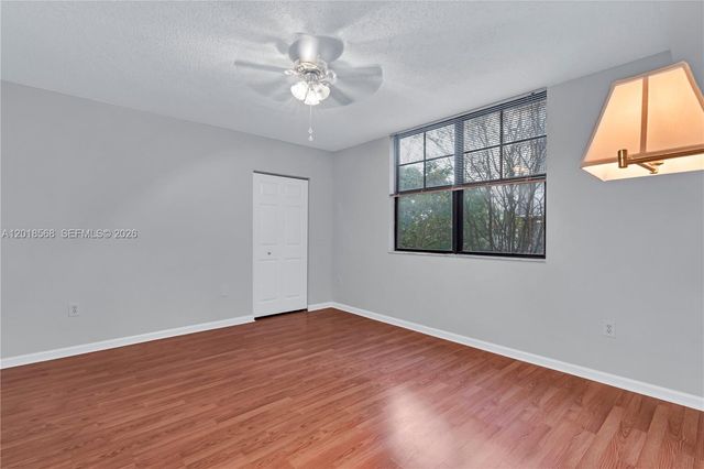 1919 Van Buren St 311A, Hollywood, FL 33020