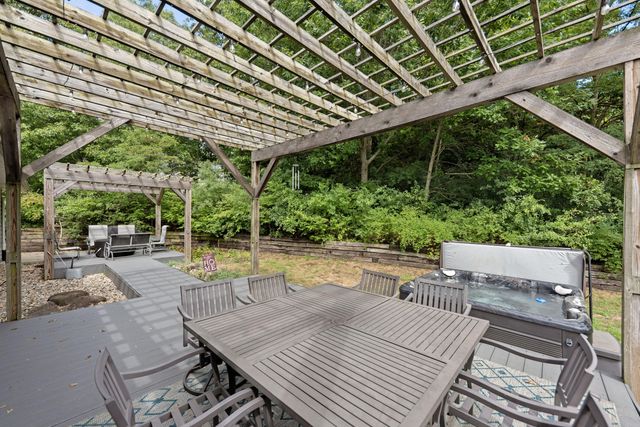 48020 Ridge Road, Grand Beach Vllg, MI 49117