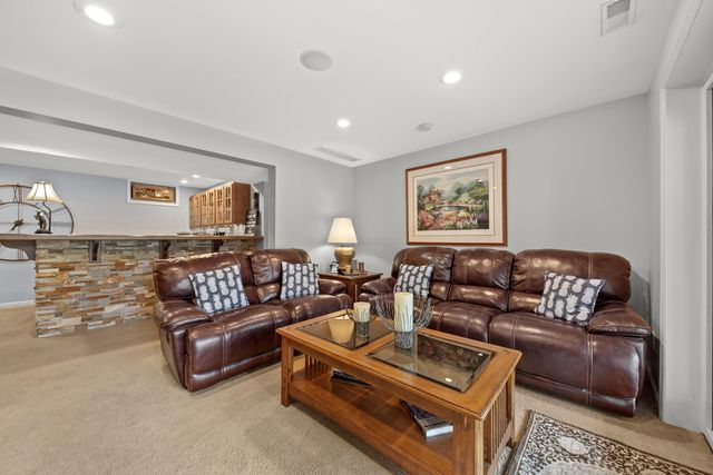 48020 Ridge Road, Grand Beach Vllg, MI 49117