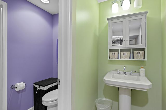 48020 Ridge Road, Grand Beach Vllg, MI 49117