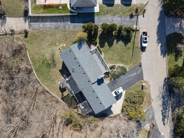 48020 Ridge Road, Grand Beach Vllg, MI 49117