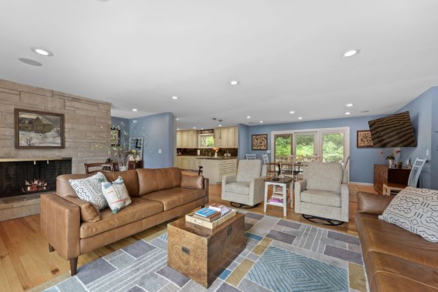 48020 Ridge Road, Grand Beach Vllg, MI 49117