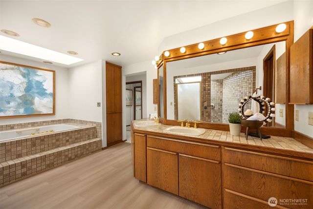 5303 143rd Avenue SE, Bellevue, WA 98006