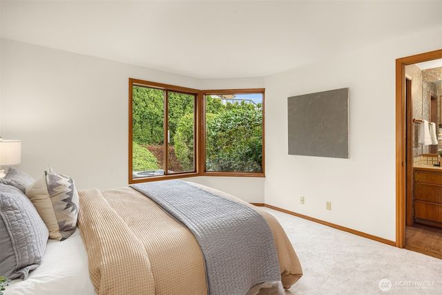 5303 143rd Avenue SE, Bellevue, WA 98006
