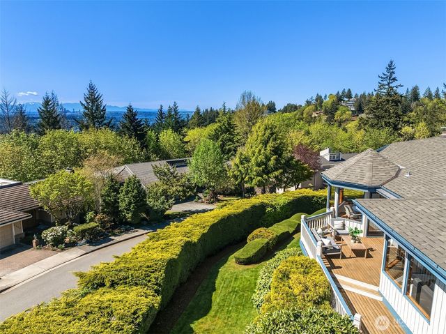 5303 143rd Avenue SE, Bellevue, WA 98006