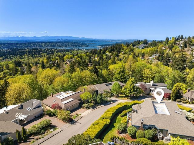 5303 143rd Avenue SE, Bellevue, WA 98006