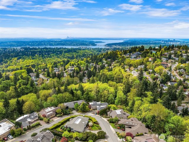 5303 143rd Avenue SE, Bellevue, WA 98006