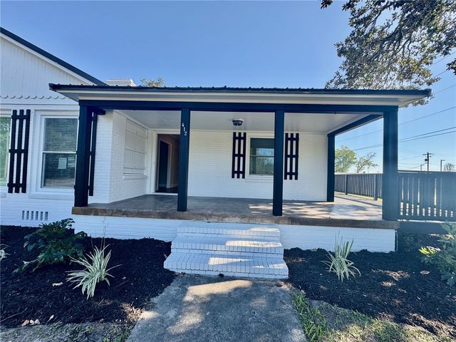 412 W Orange Street, Jesup, GA 31545