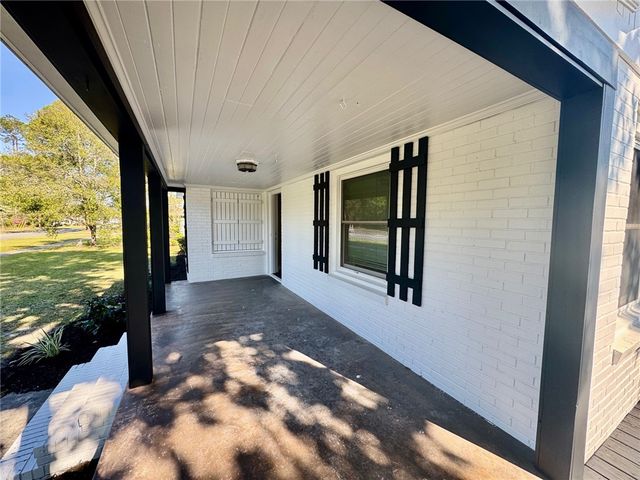 412 W Orange Street, Jesup, GA 31545