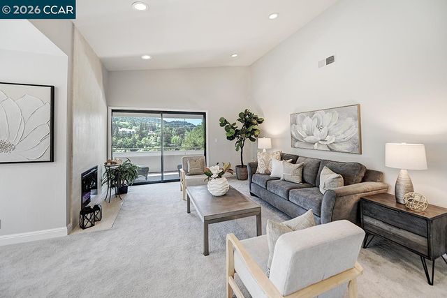 3612 Rossmoor Pkwy 1, Walnut Creek, CA 94595