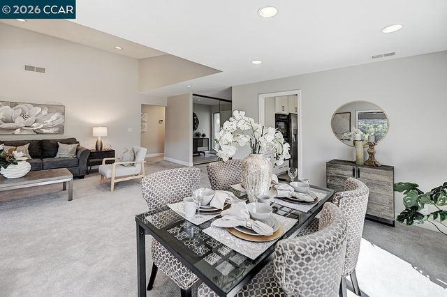 3612 Rossmoor Pkwy 1, Walnut Creek, CA 94595