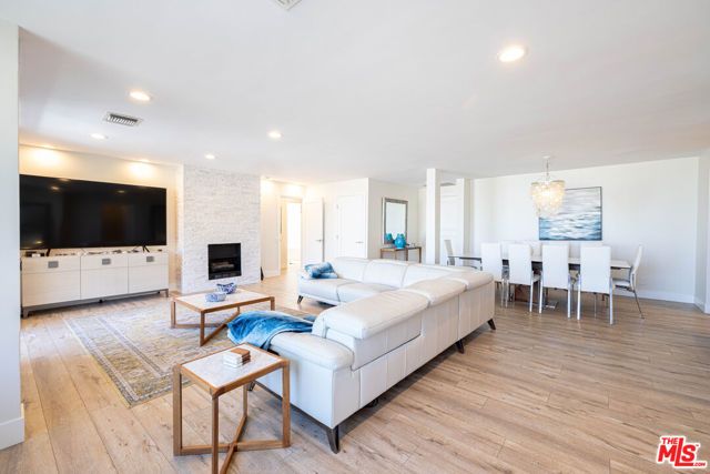 723 Palisades Beach Road 318, Santa Monica, CA 90402