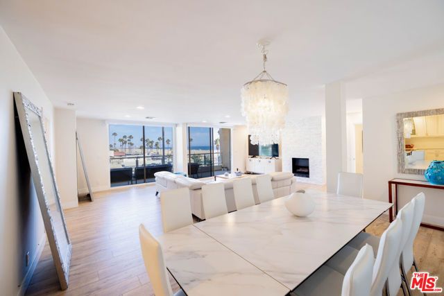 723 Palisades Beach Road 318, Santa Monica, CA 90402
