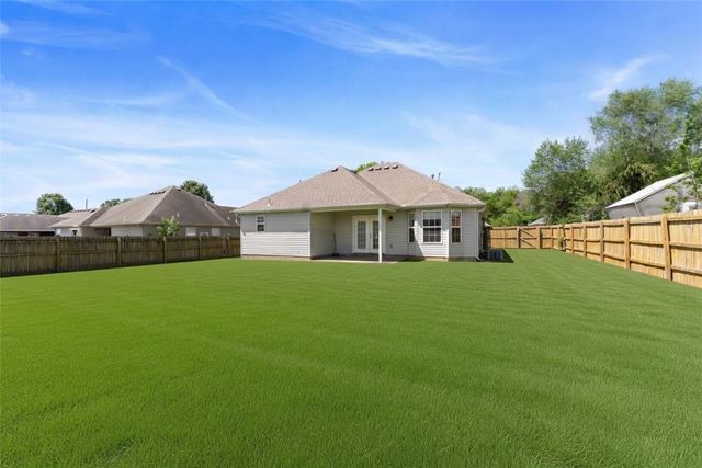 550 Bonanza, Centerton, AR 72719