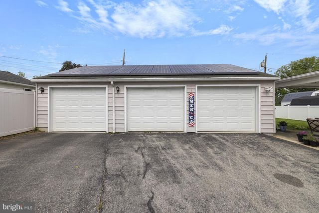 304 MOUL, Hanover, PA 17331