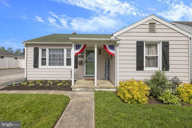 304 MOUL, Hanover, PA 17331