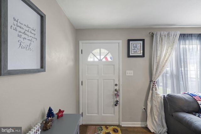 304 MOUL, Hanover, PA 17331