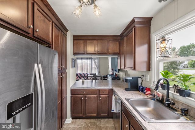 304 MOUL, Hanover, PA 17331