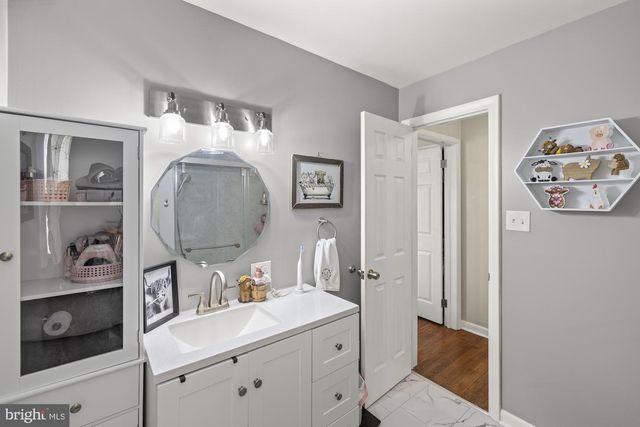 304 MOUL, Hanover, PA 17331