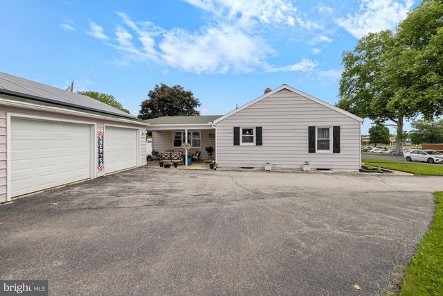 304 MOUL, Hanover, PA 17331
