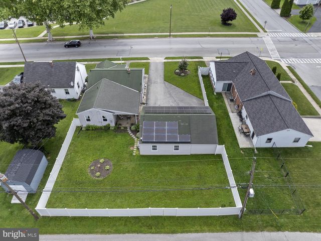 304 MOUL, Hanover, PA 17331
