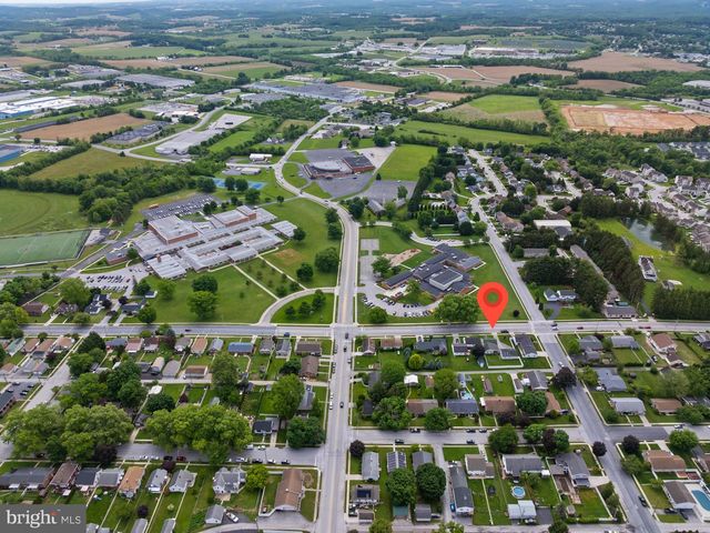 304 MOUL, Hanover, PA 17331