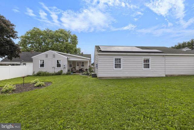 304 MOUL, Hanover, PA 17331