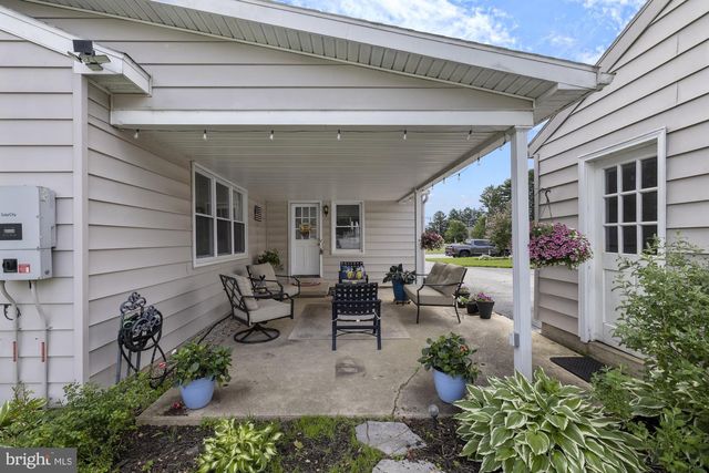 304 MOUL, Hanover, PA 17331