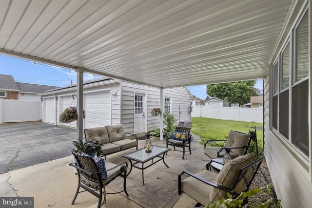 304 MOUL, Hanover, PA 17331