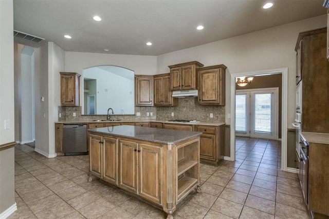 8509 NW 68th Terrace, Oklahoma City, OK 73132