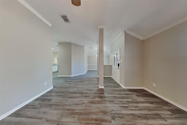 3606 Chatwood Drive, Pearland, TX 77584