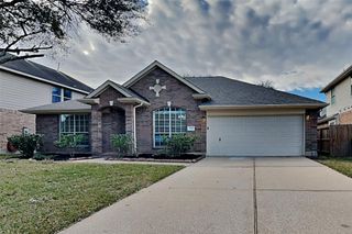 3606 Chatwood Drive, Pearland, TX 77584