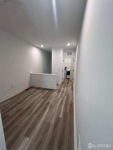 10106 Donatello, West Windsor, NJ 08540