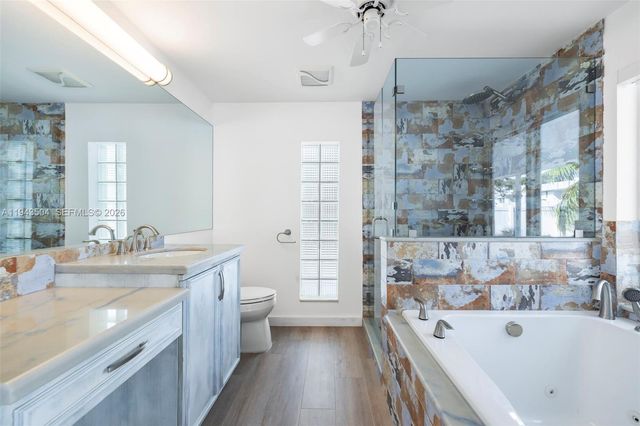 1895 Ixora Rd, North Miami, FL 33181