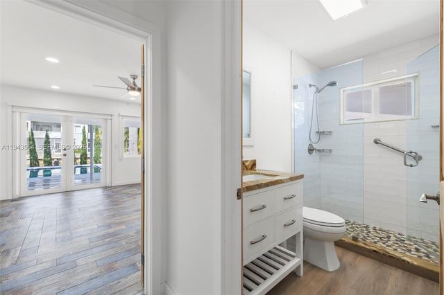 1895 Ixora Rd, North Miami, FL 33181