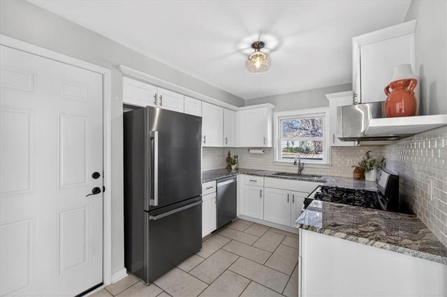 5109 W 71st Street, Prairie Village, KS 66208