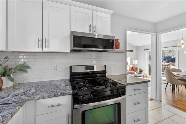 5109 W 71st Street, Prairie Village, KS 66208