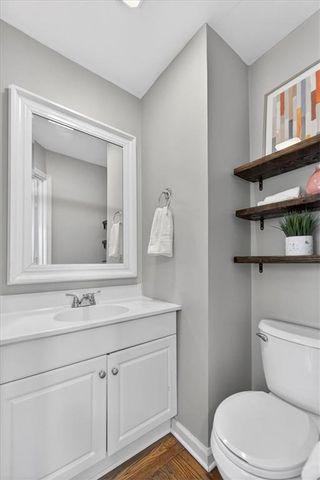 5109 W 71st Street, Prairie Village, KS 66208