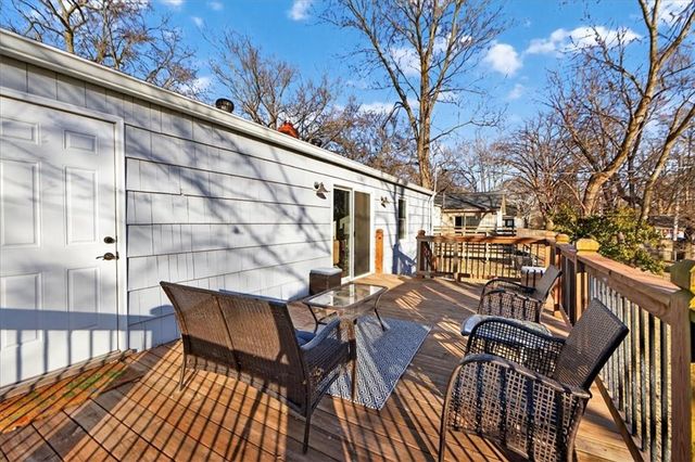 5109 W 71st Street, Prairie Village, KS 66208