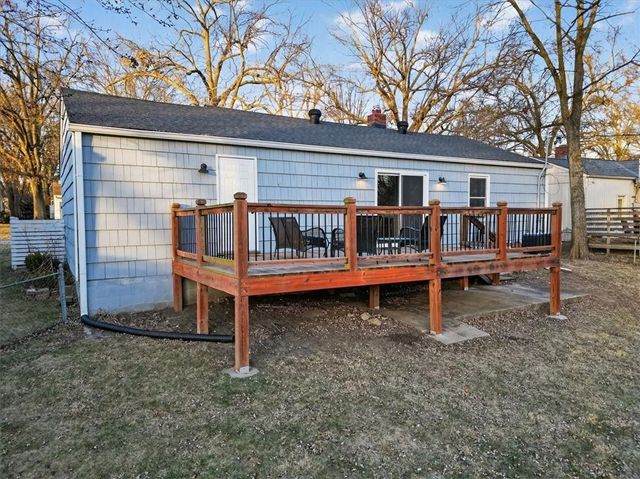 5109 W 71st Street, Prairie Village, KS 66208