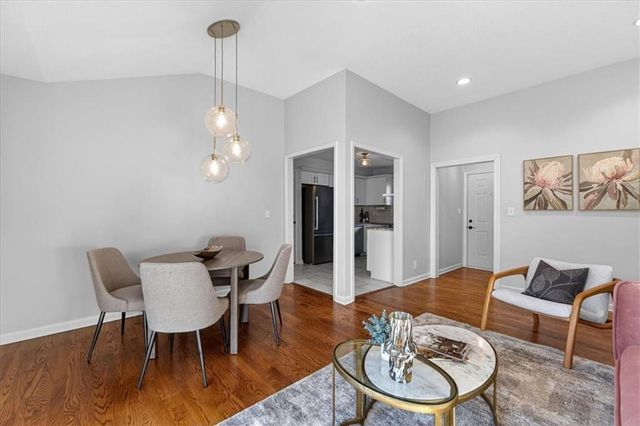 5109 W 71st Street, Prairie Village, KS 66208