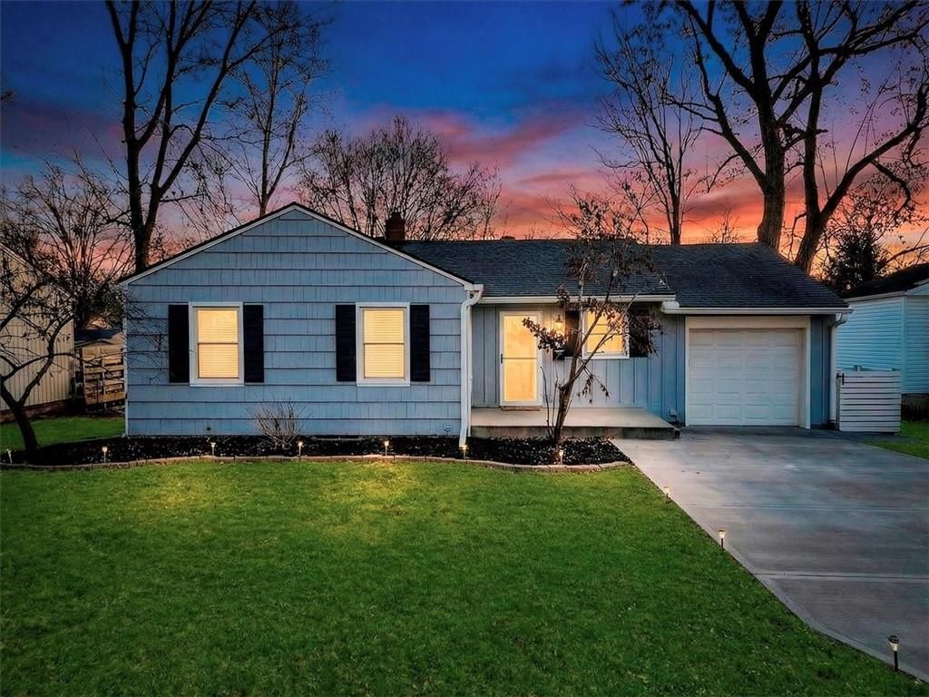 5109 W 71st Street, Prairie Village, KS 66208