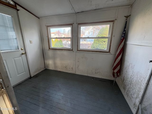 45 Hudson Avenue, Colonie, NY 12205