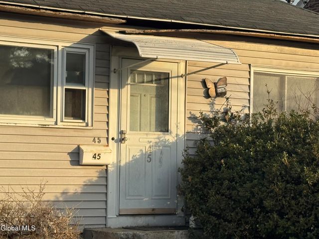 45 Hudson Avenue, Colonie, NY 12205