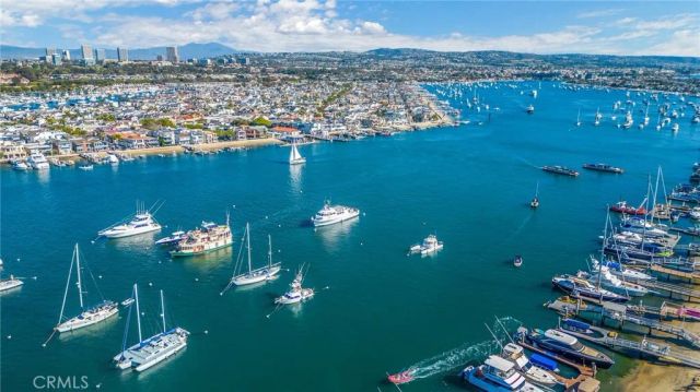 307 Fernando, Newport Beach, CA 92661