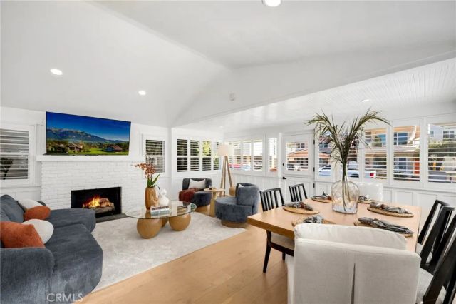 307 Fernando, Newport Beach, CA 92661