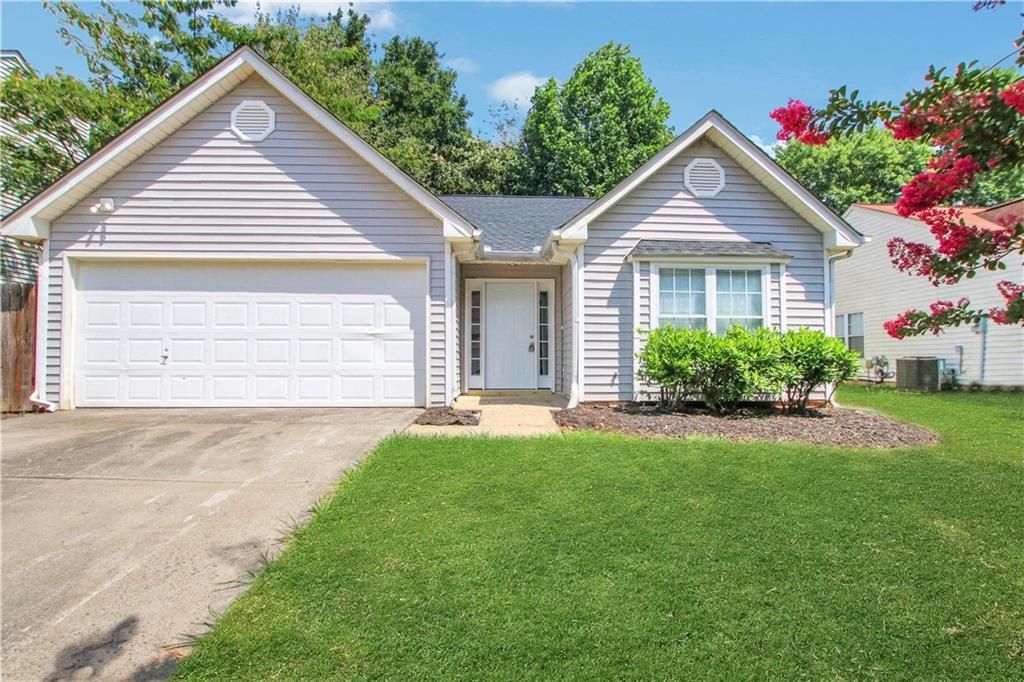 3842 Sunview NW Drive, Acworth, GA 30101