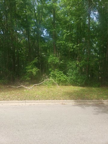 Thomas Road, Tallahassee, FL 32312