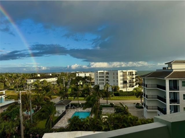 4049 Ocean Drive 501, Vero Beach, FL 32963