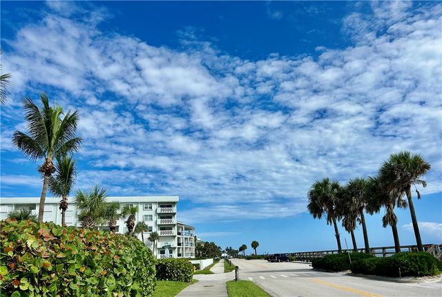 4049 Ocean Drive 501, Vero Beach, FL 32963